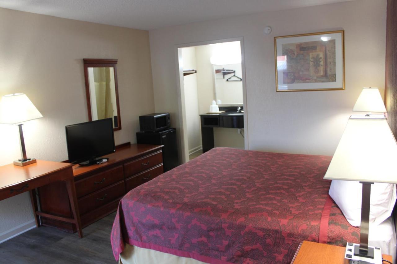Travel Inn Of 比福德 外观 照片