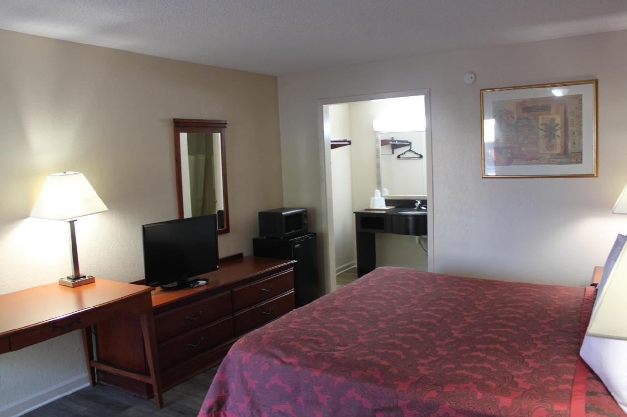 Travel Inn Of 比福德 外观 照片