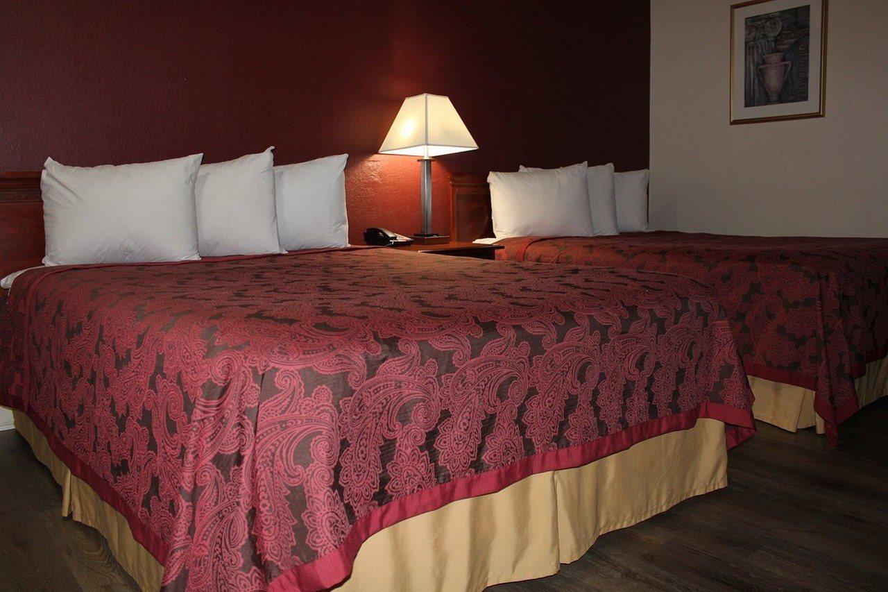 Travel Inn Of 比福德 外观 照片